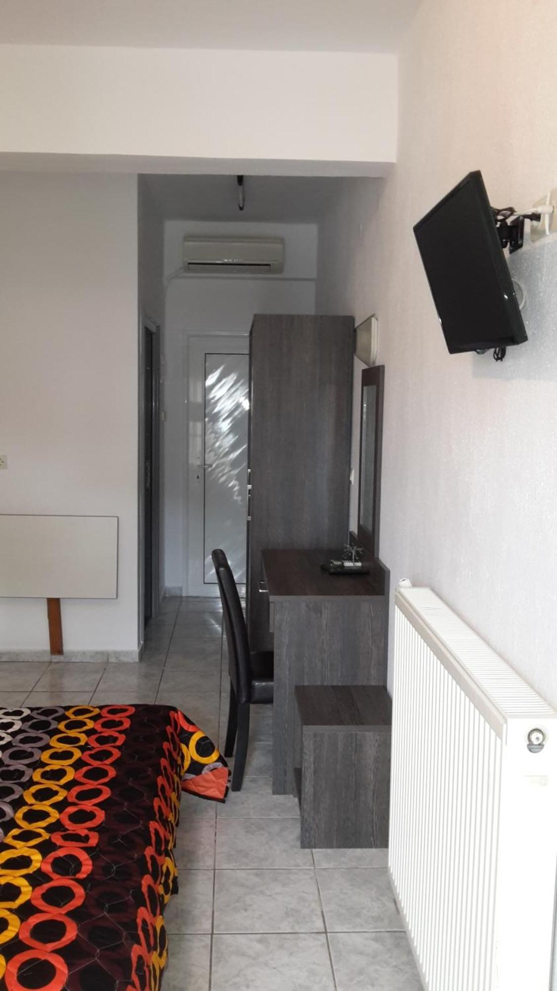 Vicky Rooms Паралия-Дионисиу Номер фото