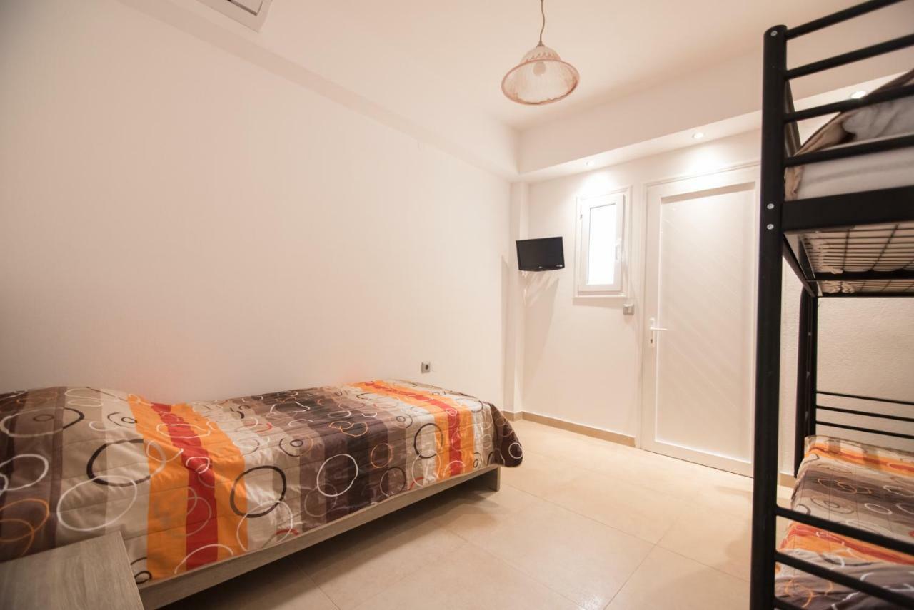 Vicky Rooms Паралия-Дионисиу Экстерьер фото