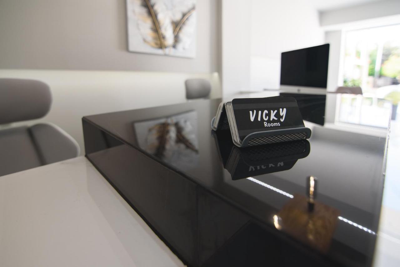 Vicky Rooms Паралия-Дионисиу Экстерьер фото